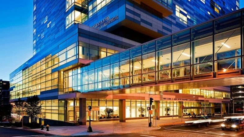 Brigham and Women's Hospital Entrance Early Evening